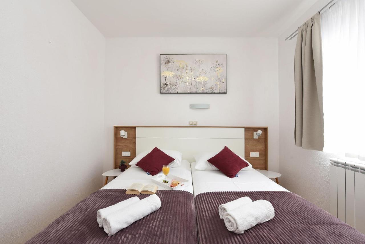 Apartments Amari スタリグラード エクステリア 写真