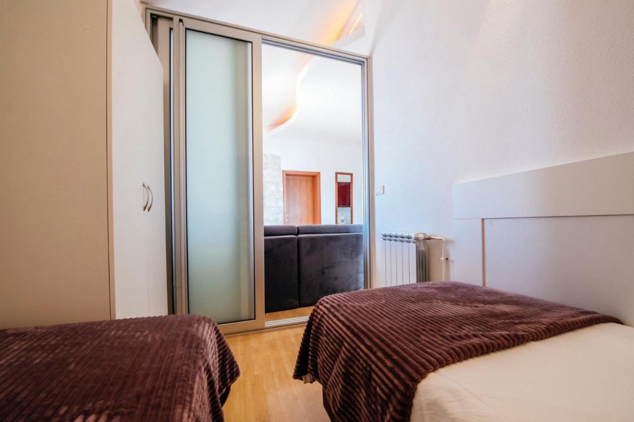 Apartments Amari スタリグラード エクステリア 写真