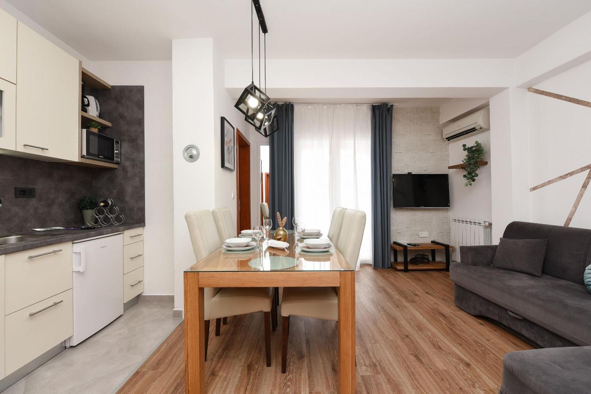 Apartments Amari スタリグラード エクステリア 写真